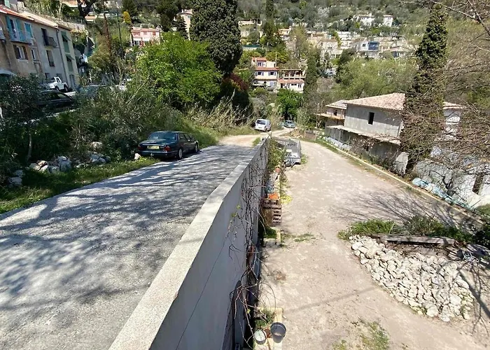 De La Croix Du Pape بيت ضيافة 3*